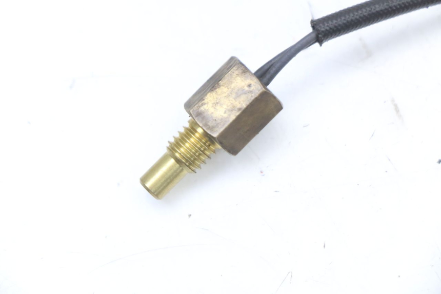 photo de WATER TEMPERATURE SENSOR PEUGEOT KISBEE 4T 50 (2018 - 2022)