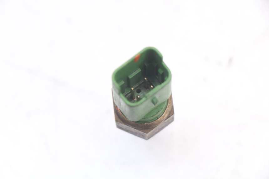 photo de WATER TEMPERATURE SENSOR PIAGGIO MP3 HPE 350 (2018 - 2020)