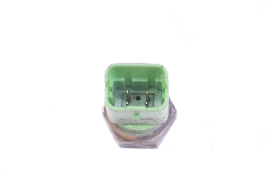photo de WATER TEMPERATURE SENSOR PIAGGIO X10 125 (2012 - 2017)