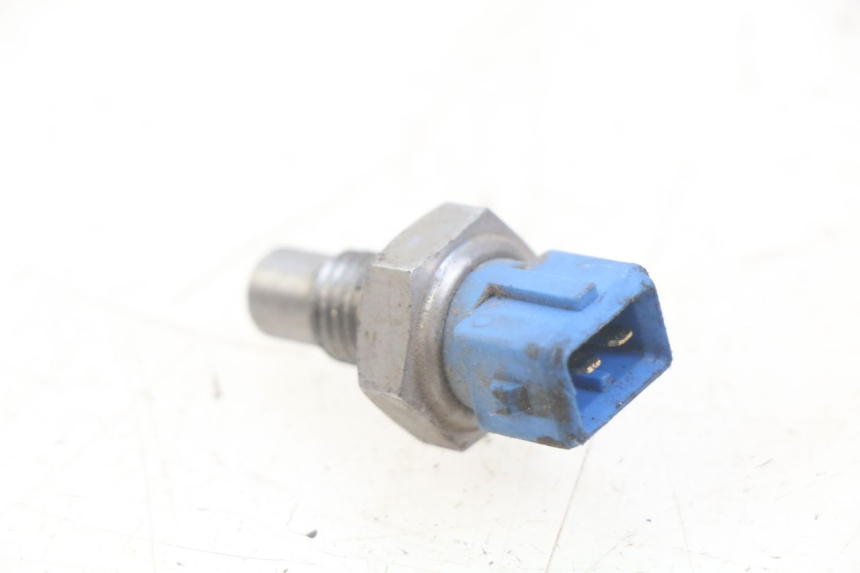 photo de WATER TEMPERATURE SENSOR PIAGGIO ZIP 4T 50 (2018 - 2020)