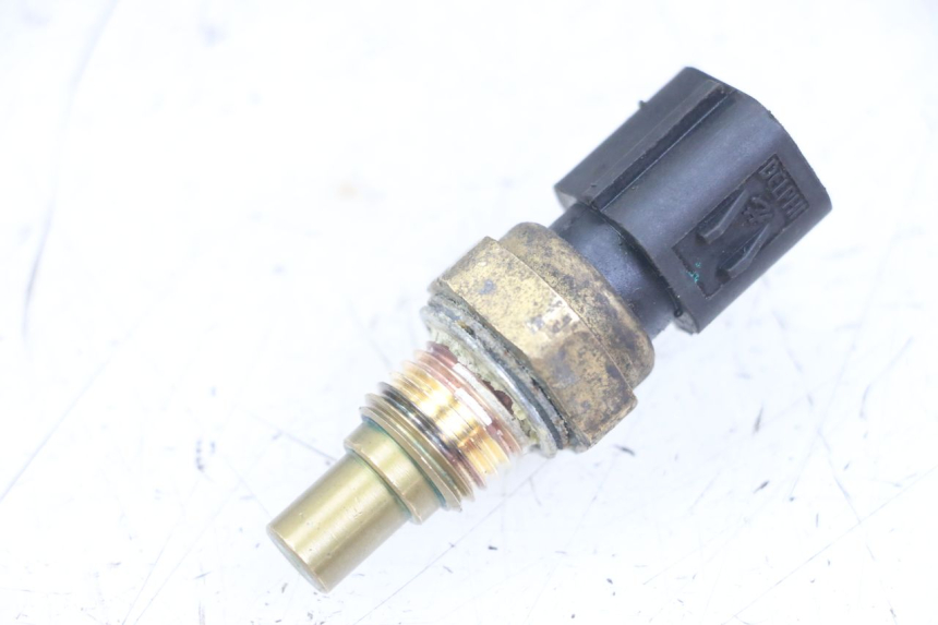 photo de WATER TEMPERATURE SENSOR QUADRO 3D S 350 (2013 - 2018)