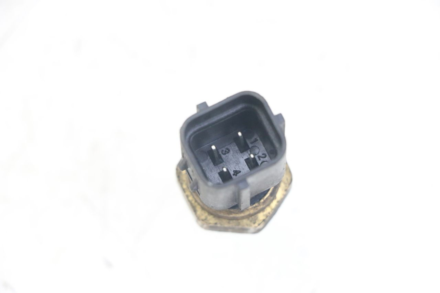 photo de WATER TEMPERATURE SENSOR QUADRO 3D S 350 (2013 - 2018)