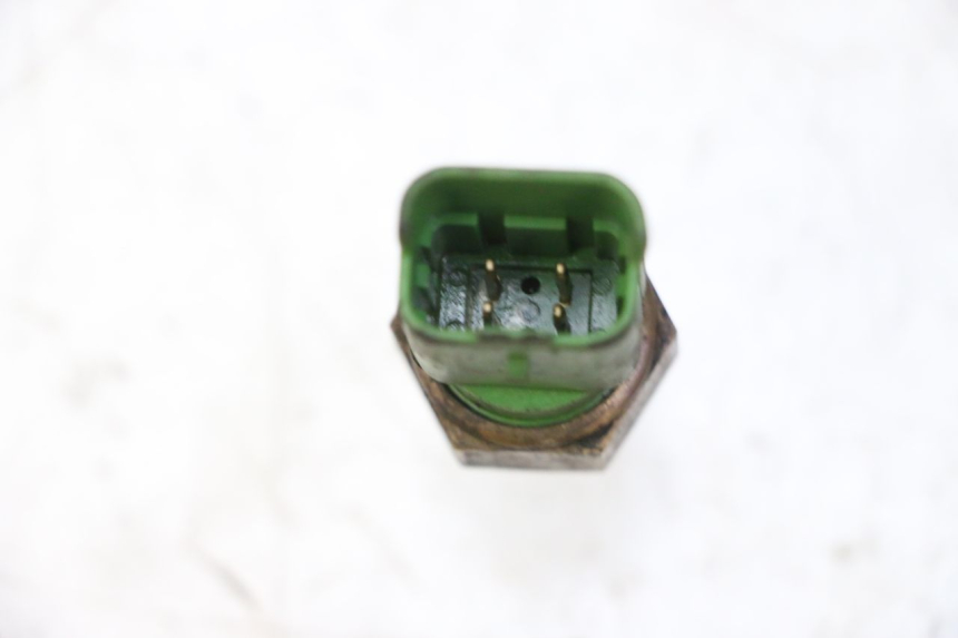 photo de WATER TEMPERATURE SENSOR APRILIA SR R 2T LC 50 (2018 - 2021)