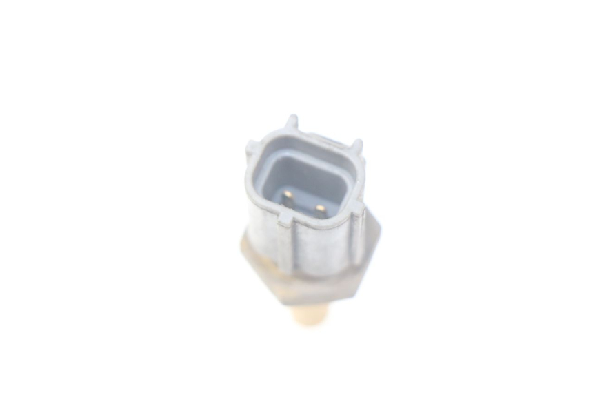 photo de WATER TEMPERATURE SENSOR SUZUKI TLS TL S 1000 (1997 - 2001)