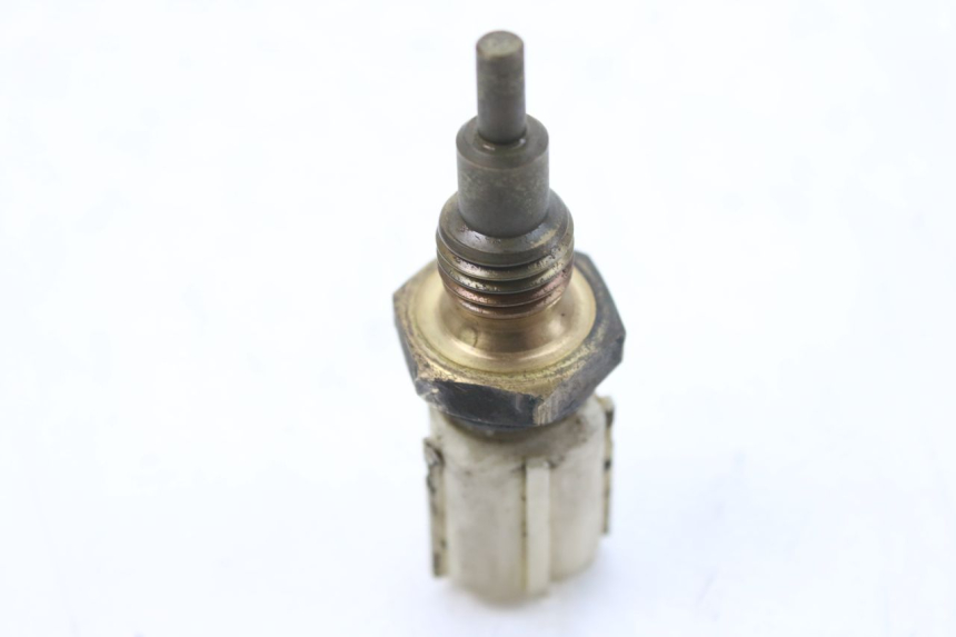 photo de WATER TEMPERATURE SENSOR YAMAHA X-MAX XMAX 125 (2010 - 2014)