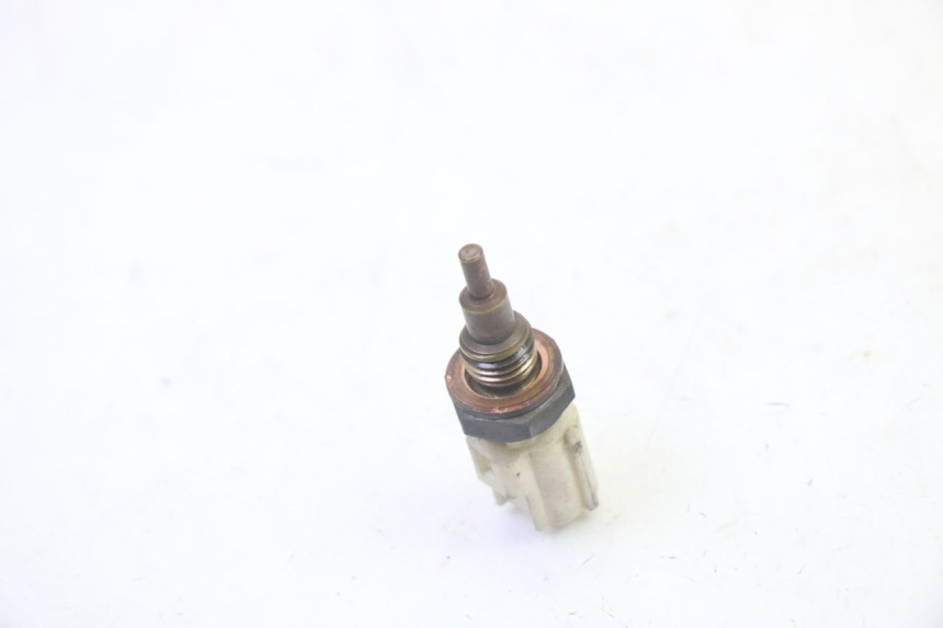 photo de WATER TEMPERATURE SENSOR YAMAHA X-MAX XMAX 125 (2010 - 2014)