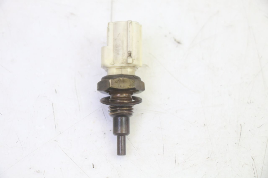 photo de WATER TEMPERATURE SENSOR YAMAHA XMAX X-MAX 125 (2006 - 2009)