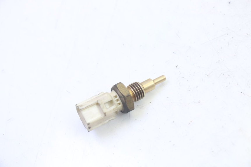photo de WATER TEMPERATURE SENSOR YAMAHA X-MAX XMAX 250 (2006 - 2009)