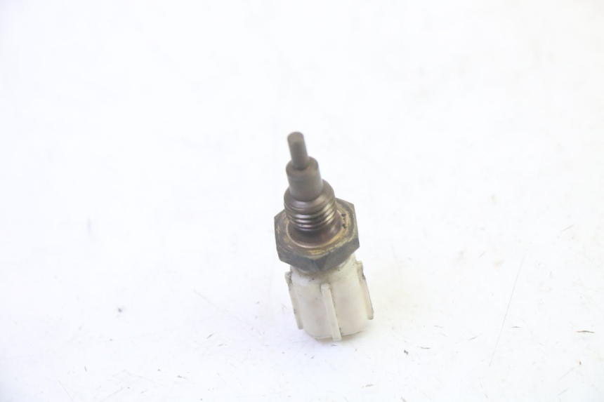 photo de WATER TEMPERATURE SENSOR YAMAHA X-MAX XMAX 125 (2010 - 2014)