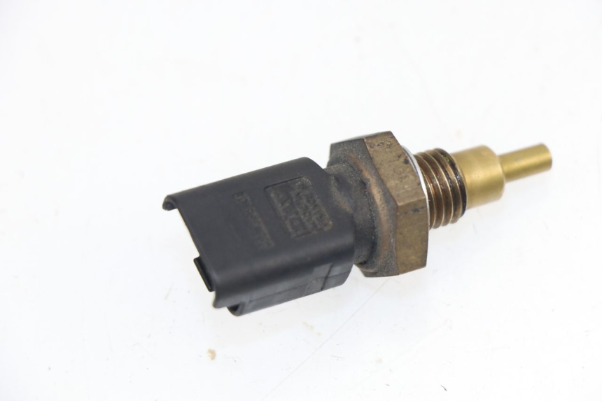 photo de WATER TEMPERATURE SENSOR PIAGGIO X8 400 (2006 - 2007)