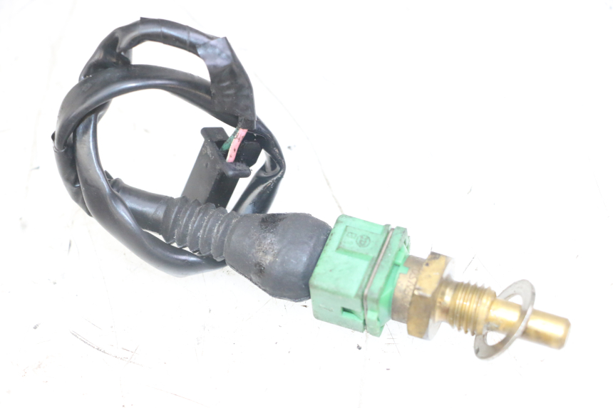 photo de WATER TEMPERATURE SENSOR HONDA XLV VARADERO 125 (2000 - 2006)