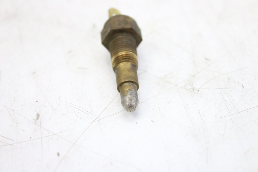 photo de WATER TEMPERATURE SENSOR YAMAHA FZS FAZER 600 (1998 - 2001)