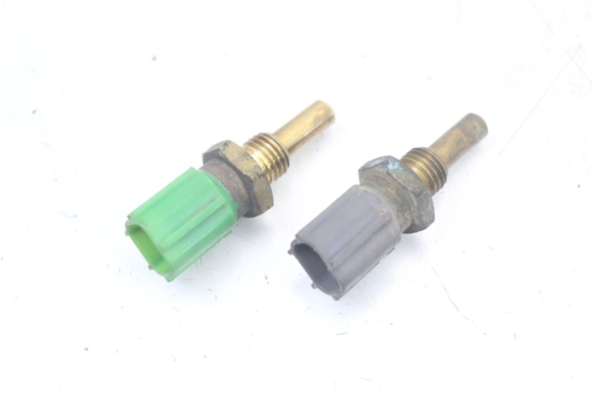 photo de WATER TEMPERATURE SENSOR YAMAHA TDM ABS 900 (2002 - 2014)