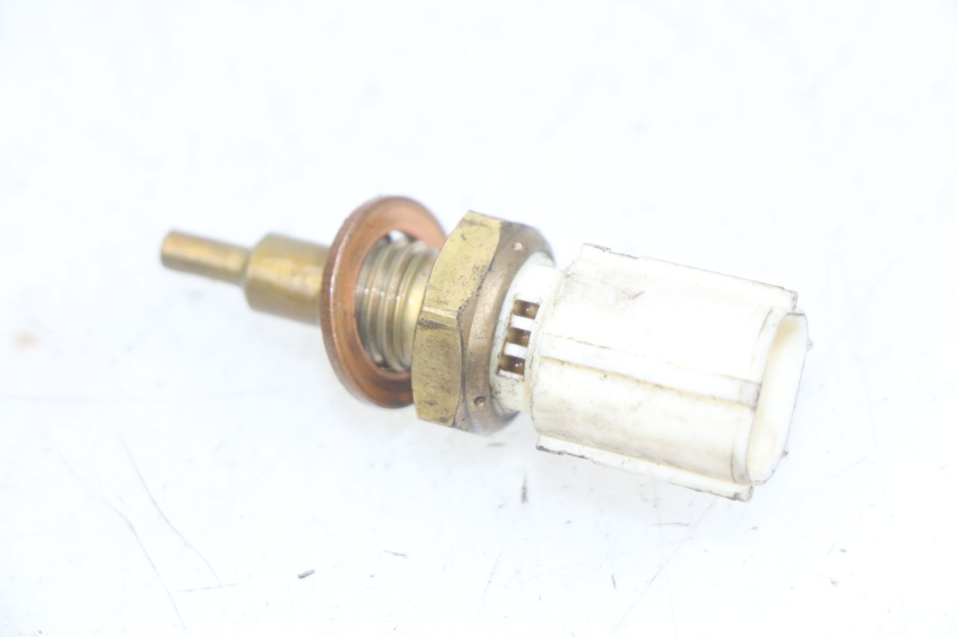 photo de WATER TEMPERATURE SENSOR YAMAHA X-MAX XMAX 125 (2010 - 2014)