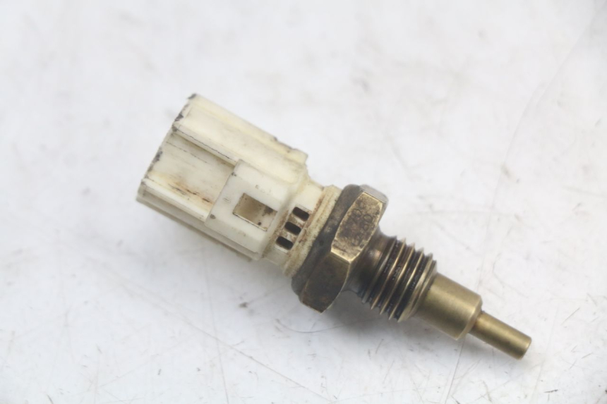 photo de WATER TEMPERATURE SENSOR YAMAHA XMAX X-MAX 125 (2006 - 2009)