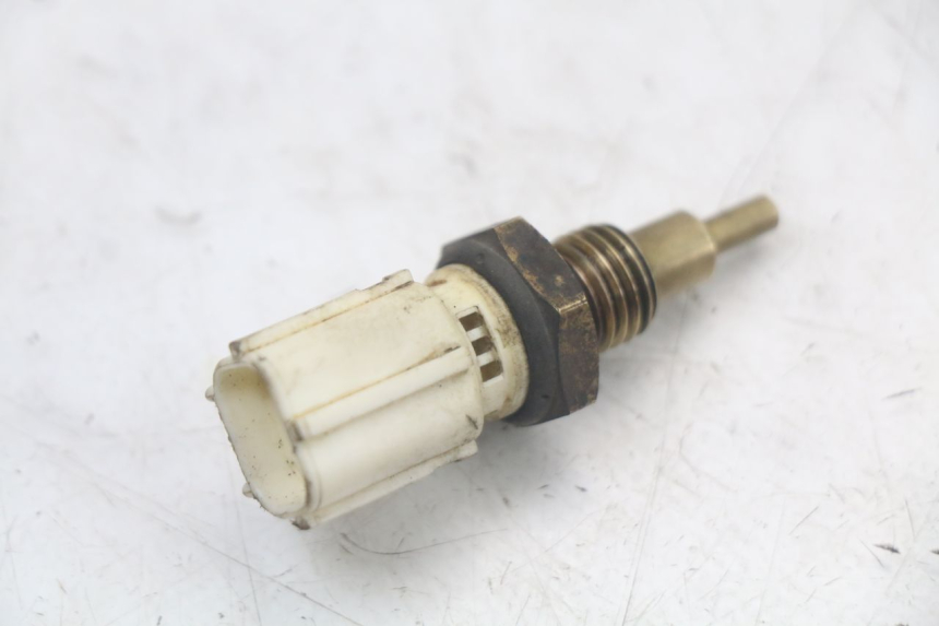 photo de WATER TEMPERATURE SENSOR YAMAHA XMAX X-MAX 125 (2006 - 2009)