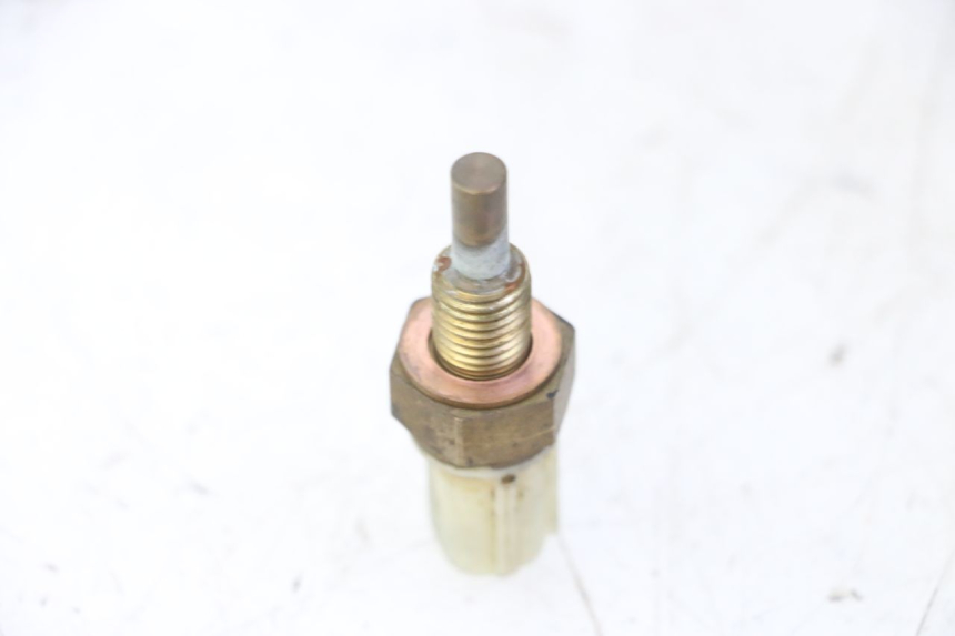photo de WATER TEMPERATURE SENSOR YAMAHA YZF YZ-F 450 (2014 - 2016)
