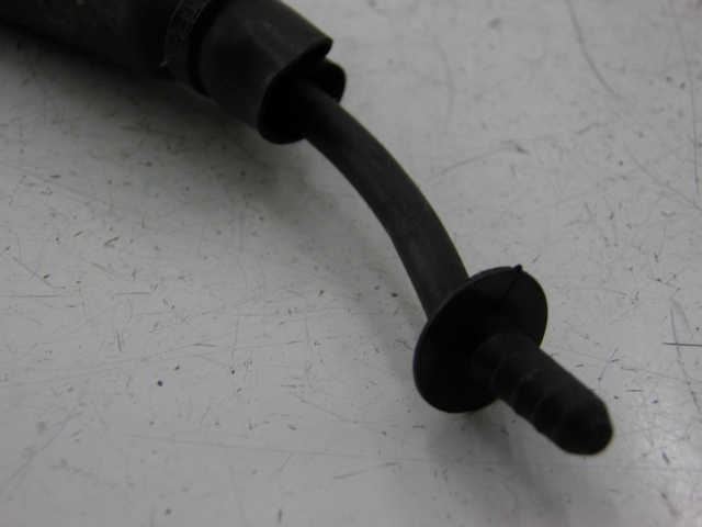 photo de OUTDOOR TEMPERATURE SENSOR PIAGGIO BEVERLY 125 (1998 - 2005)