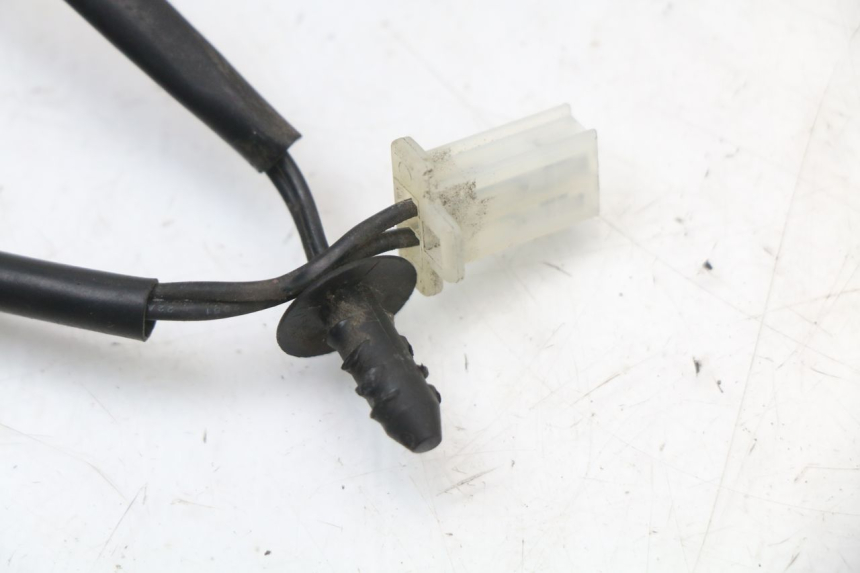 photo de OUTSIDE TEMPERATURE SENSOR PIAGGIO XEVO - X EVO 125 (2007 - 2016)