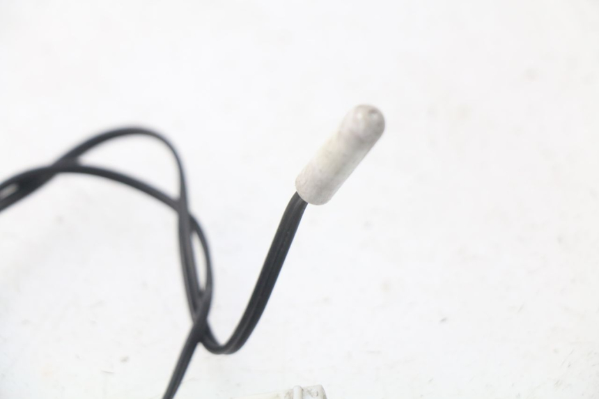 photo de OUTDOOR TEMPERATURE SENSOR PEUGEOT SATELIS 300 (2012 - 2015)