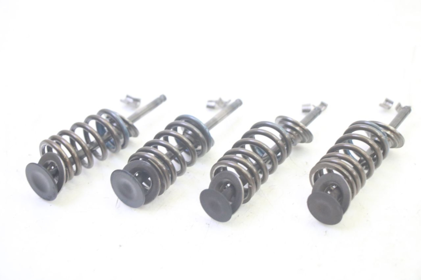 photo de ENGINE VALVE SUZUKI BURGMAN 125 (2007 - 2014) - Component detail