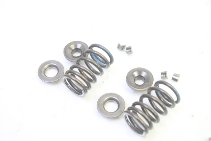 photo de ENGINE VALVE SUZUKI BURGMAN 125 (2007 - 2014) - Product overview