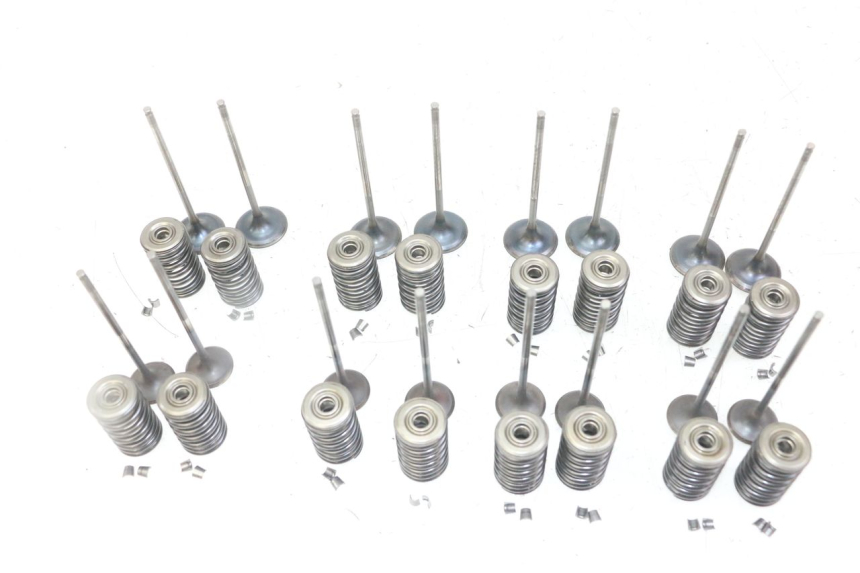 photo de ENGINE VALVE HONDA CB R 1000 (2018 - 2023)