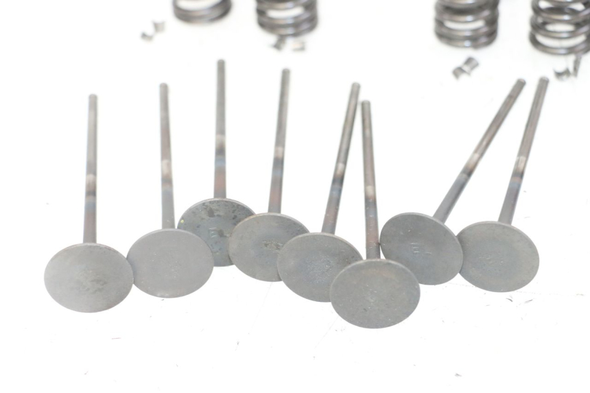 photo de ENGINE VALVE HONDA CB R 1000 (2018 - 2023)
