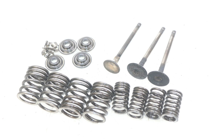 photo de VALVE HONDA CM 125 (1983 - 2003)