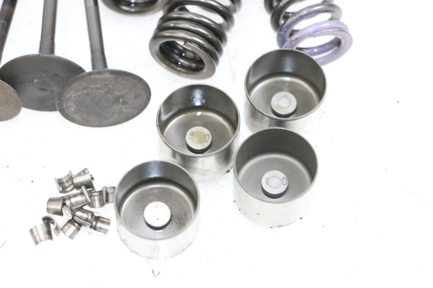 photo de ENGINE VALVE KAWASAKI NINJA 400 (2018 - 2023)