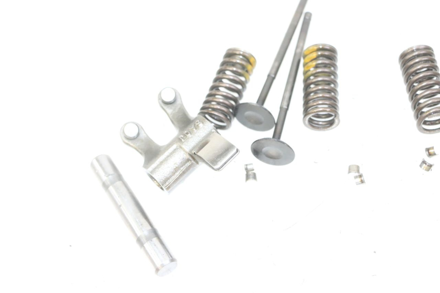 photo de ENGINE VALVE PIAGGIO MP3 LT 300 (2010 - 2016)