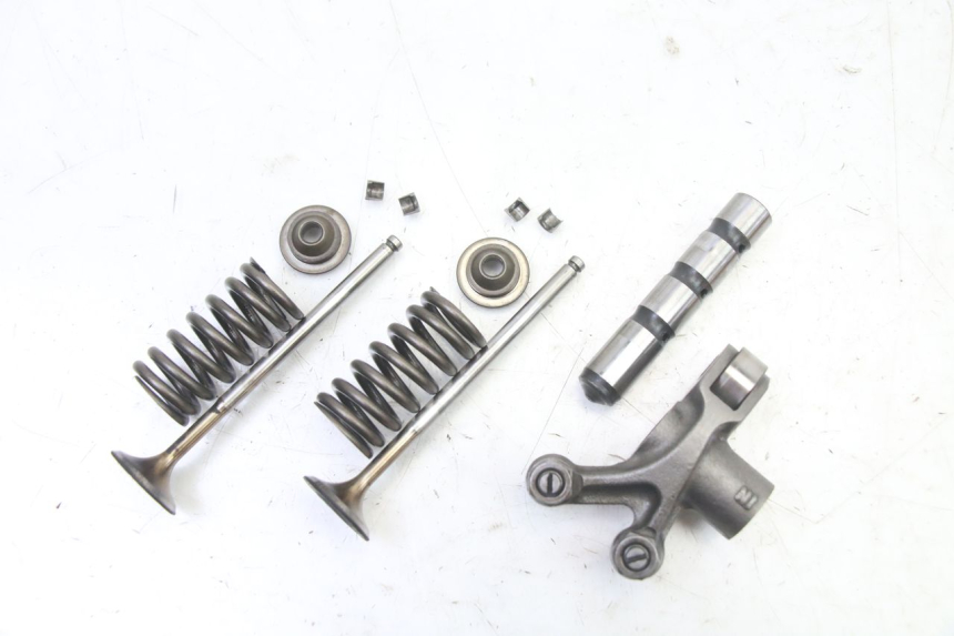 photo de ENGINE VALVE PEUGEOT SATELIS 125 (2013 - 2018)