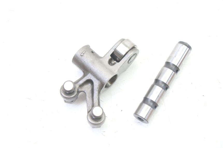 photo de ENGINE VALVE PEUGEOT SATELIS 125 (2013 - 2018)