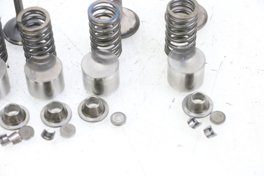 photo de ENGINE VALVE YAMAHA TDM ABS 900 (2002 - 2014) - Checked used part