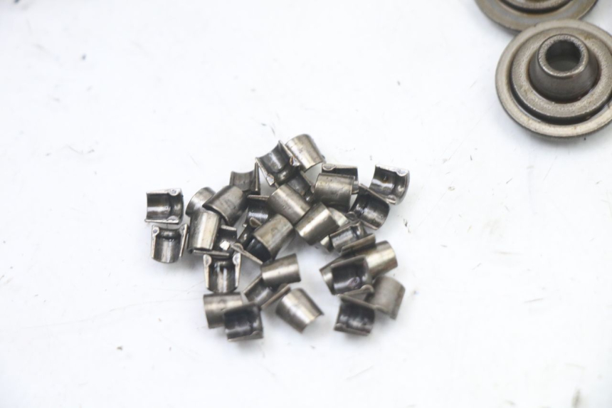 photo de ENGINE VALVE YAMAHA FZ6 FAZER S2 600 (2007 - 2011)