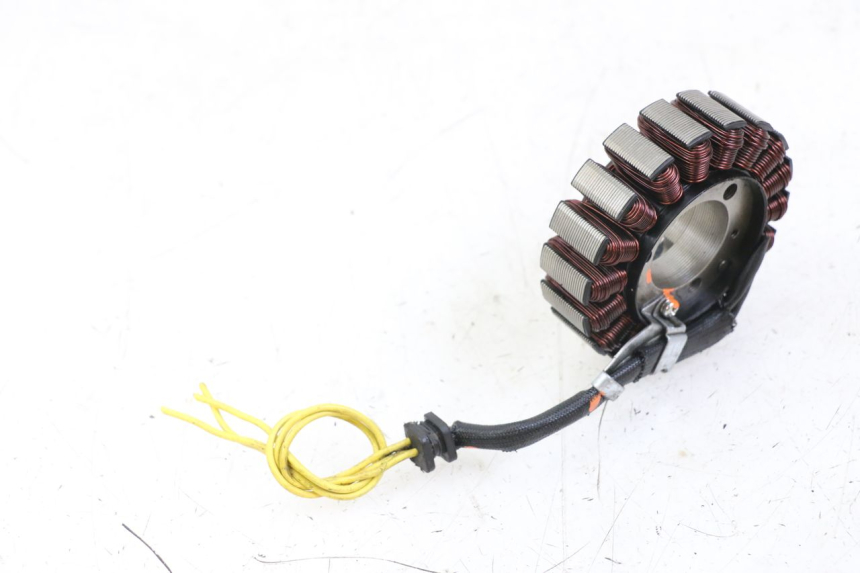 photo de STATOR HONDA FES S-WING SWING 125 (2007 - 2015)