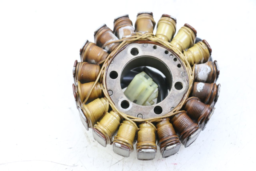 photo de STATOR SUZUKI GSR 750 (2011 - 2017)