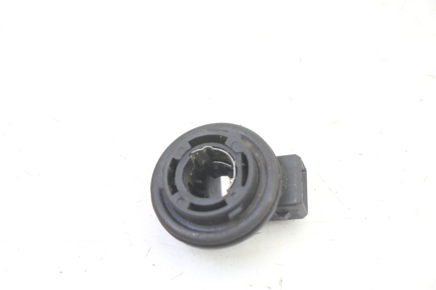 photo de BULB HOLDER PIAGGIO NRG POWER PUREJET 50 (2018 - 2021)