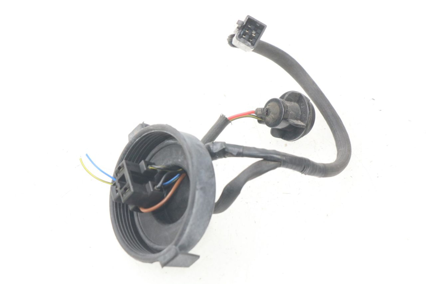 photo de BULB HOLDER PEUGEOT SATELIS 125 (2013 - 2018)