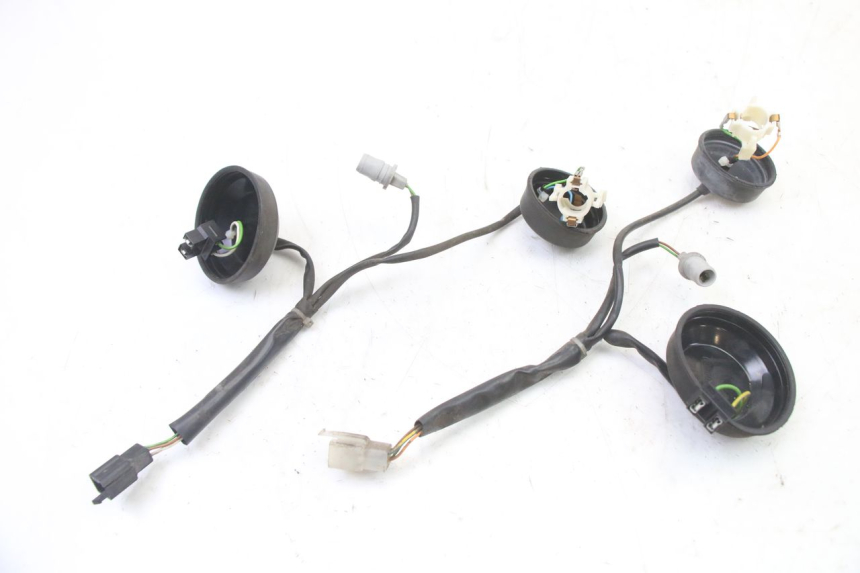 photo de BULB HOLDER PEUGEOT SATELIS COMPRESSOR K15 125 (2006 - 2009)