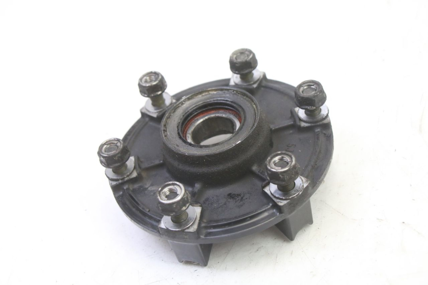 photo de SPROCKET MOUNT YAMAHA FZ6 FAZER S2 600 (2007 - 2011)