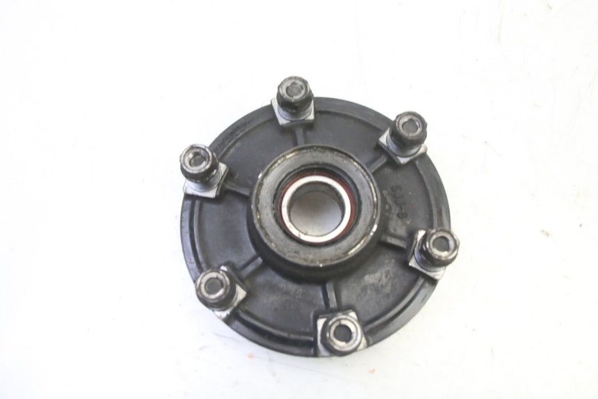 photo de SPROCKET MOUNT YAMAHA FZ6 FAZER S2 600 (2007 - 2011)