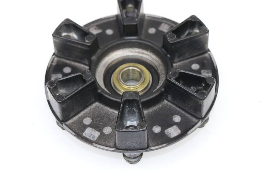 photo de SPROCKET MOUNT YAMAHA FZS FAZER 600 (2001 - 2003)