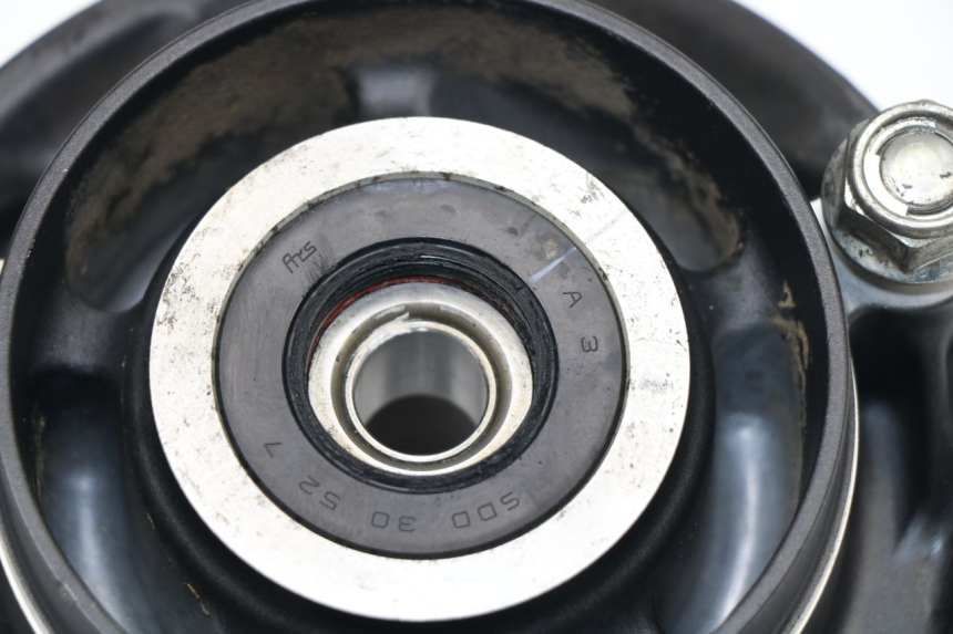 photo de SPROCKET MOUNT HONDA CB F CBF ABS 500 (2013 - 2015)
