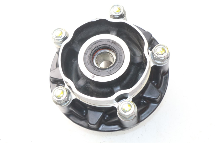 photo de SPROCKET MOUNT HONDA INTEGRA NC D 750 (2016 - 2018)