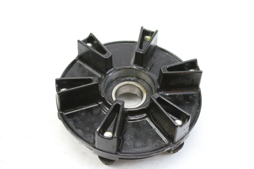 photo de SPROCKET CARRIER YAMAHA MT-07 MT07 700 (2018 - 2020) - Zoom on usage condition