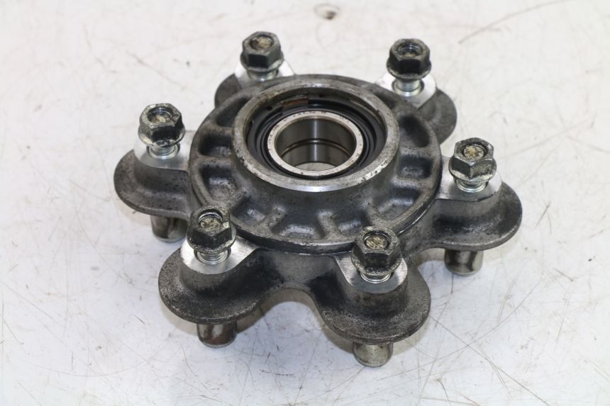 photo de SPROCKET MOUNT DUCATI ST3 992 (2006 - 2008) - Component detail