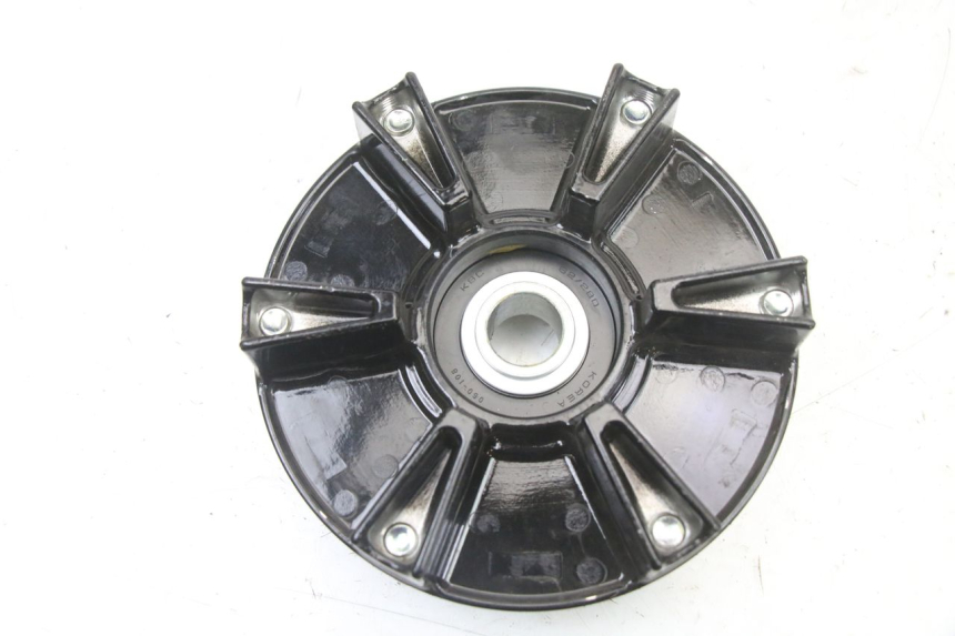 photo de SPROCKET MOUNT YAMAHA TRACER 7 700 (2020 - 2024) - Zoom on usage condition