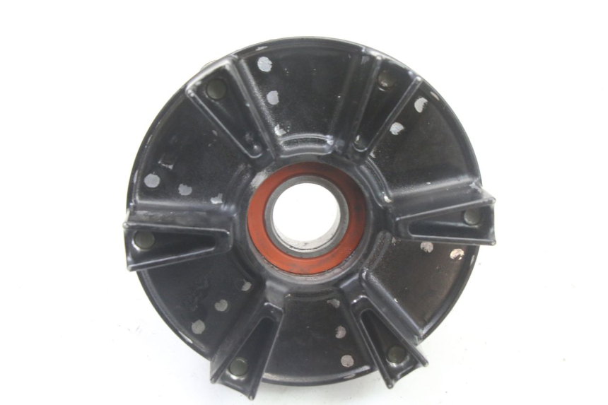 photo de SPROCKET MOUNT YAMAHA FZ6 FAZER S2 600 (2007 - 2011)