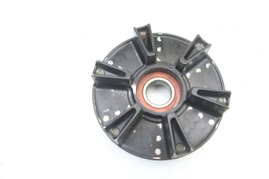 photo de SPROCKET MOUNT YAMAHA FZ6 FAZER S2 600 (2007 - 2011)